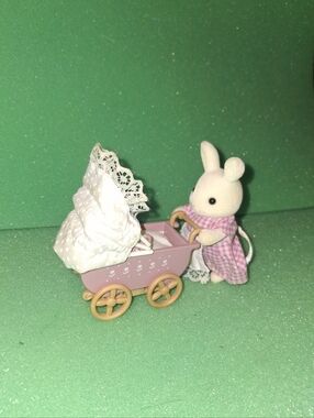 Sylvanian Families Mother Rabbit with Pink Pram
